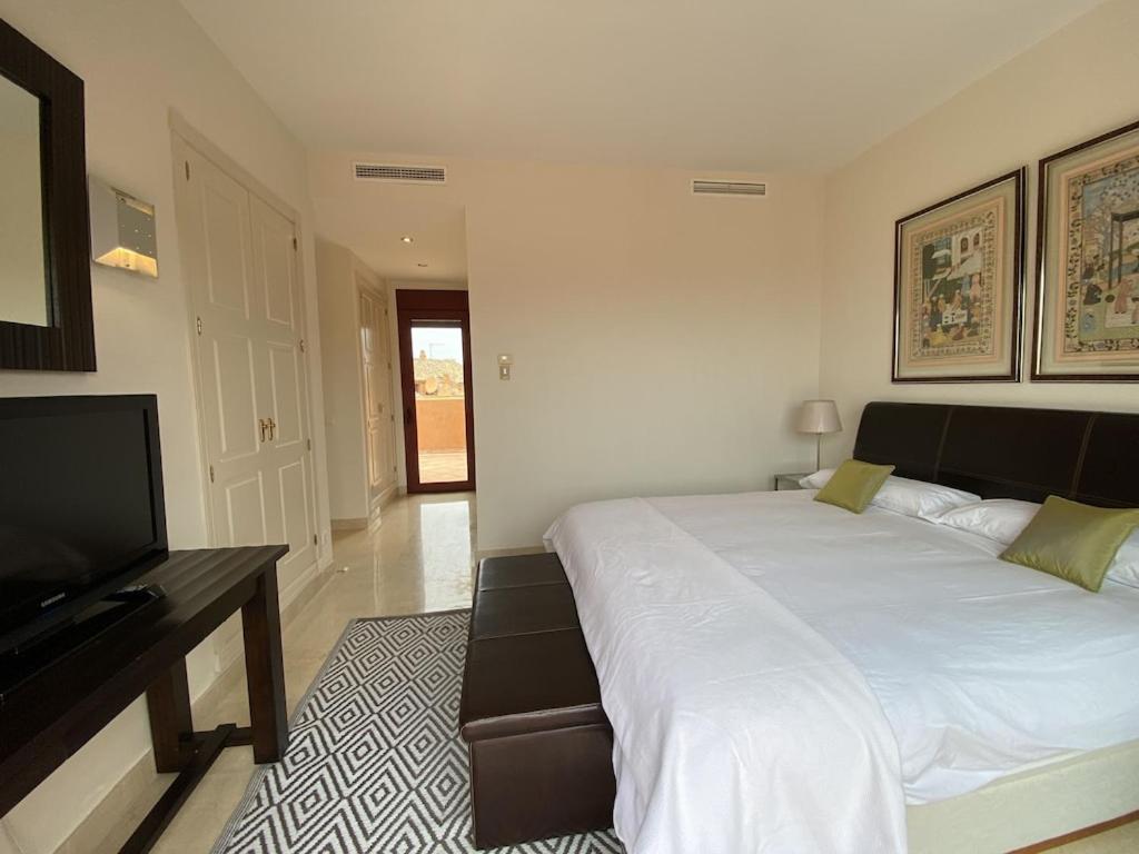 Beautiful 5 * Penthouse Very Near The Appartamento