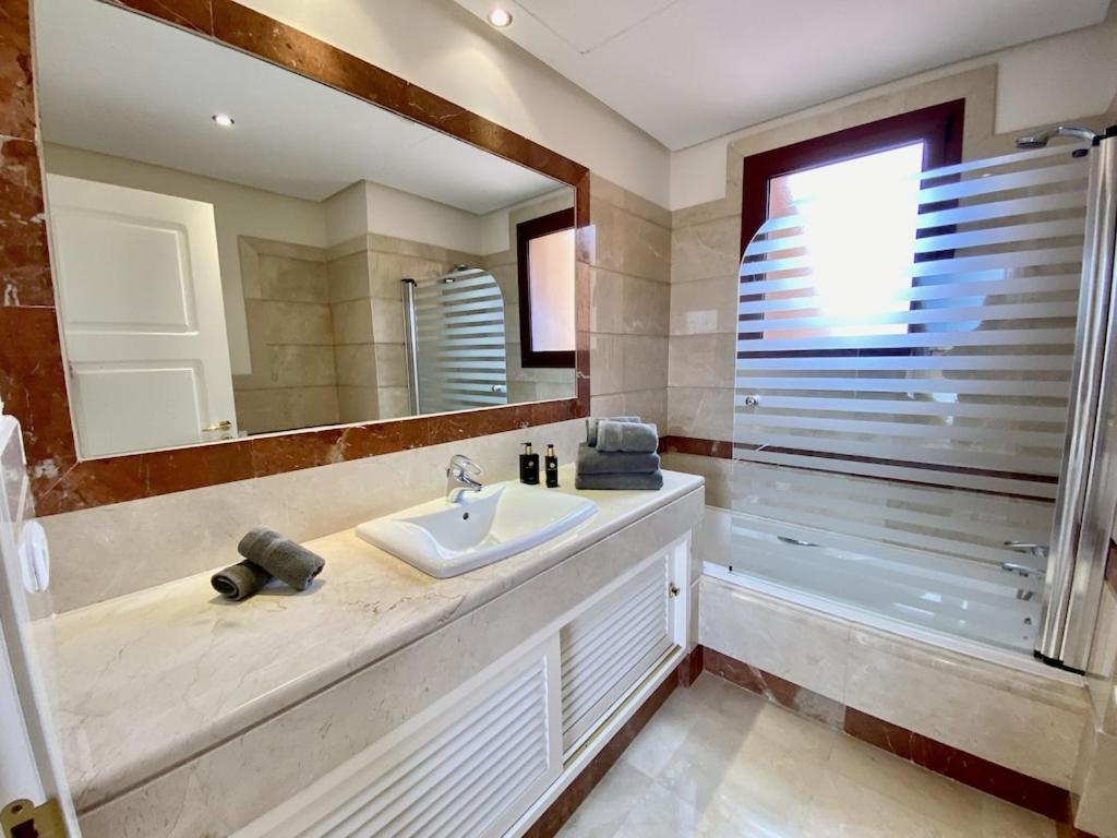 Appartamento Beautiful 5 * Penthouse Very Near The Marbella